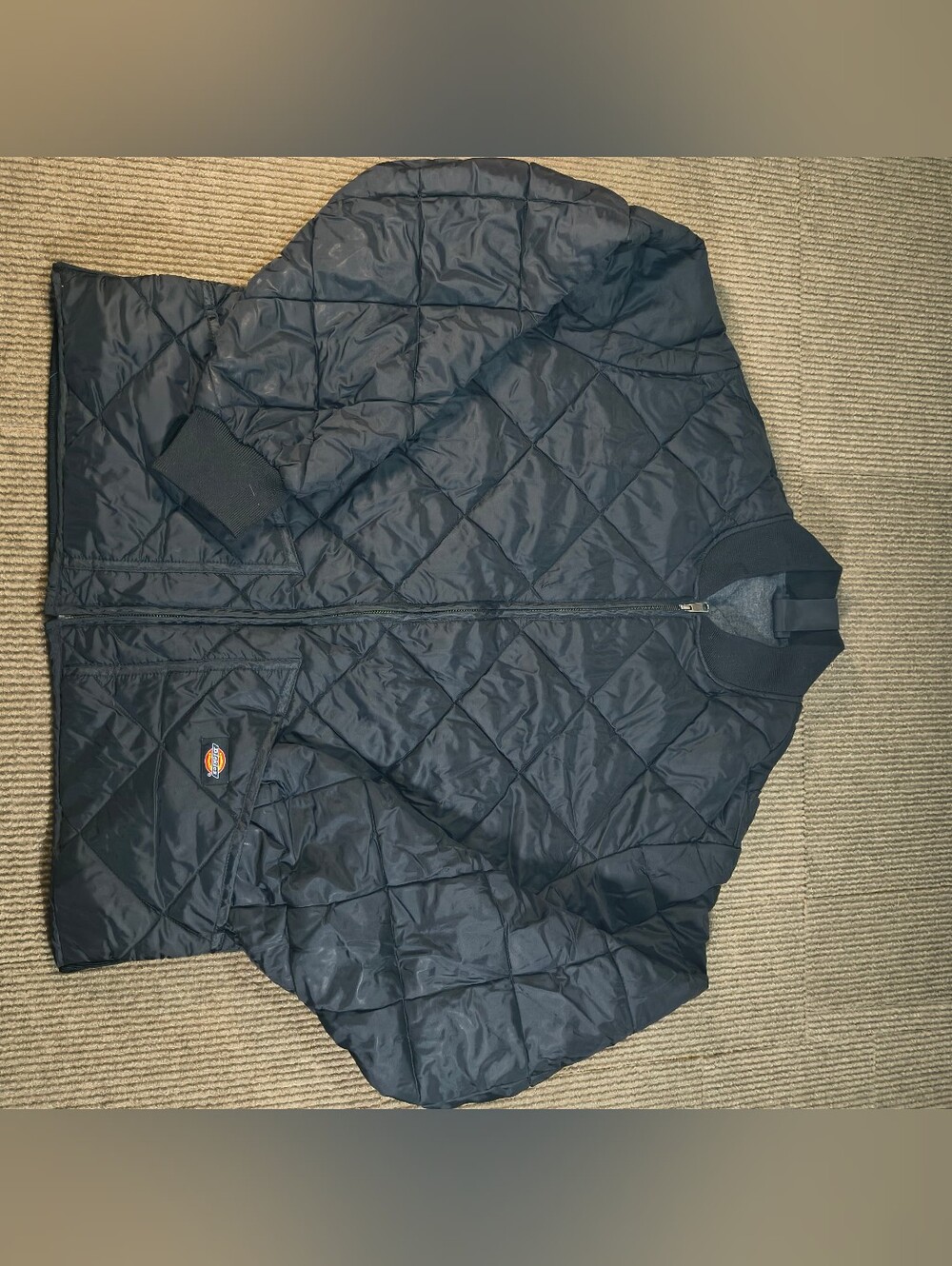 Dickies Men's Black Quilted Bomber Jacket